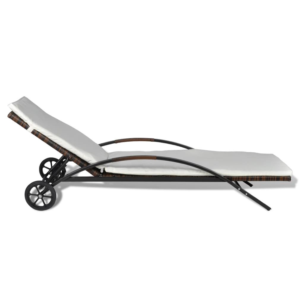 tumbona-con-cojin-y-ruedas-ratan-sintetico-298.jpg